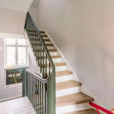Historic Row House In Humleby Near Frederiksberg *