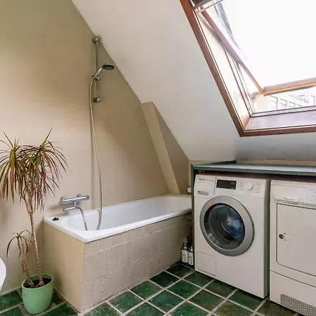 Historic Row House In Humleby Near Frederiksberg *