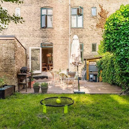 Historic Row House In Humleby Near Frederiksberg Feriehus *